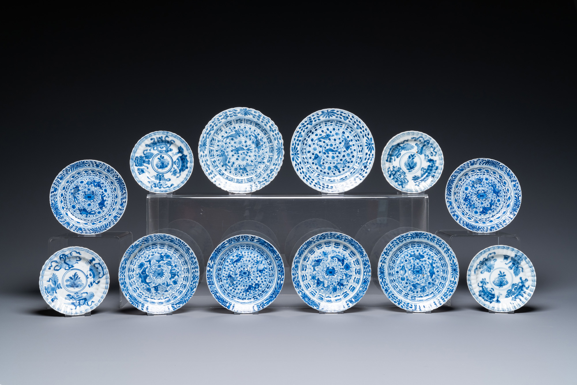 Twenty Chinese blue and white saucers and nineteen cups, Kangxi and later - Image 2 of 11