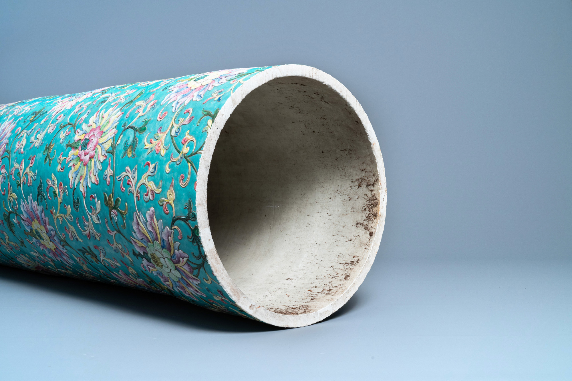 A large Chinese famille rose cylindrical vase with applied lotus scrolls, Jiaqing/Daoguang - Image 9 of 49