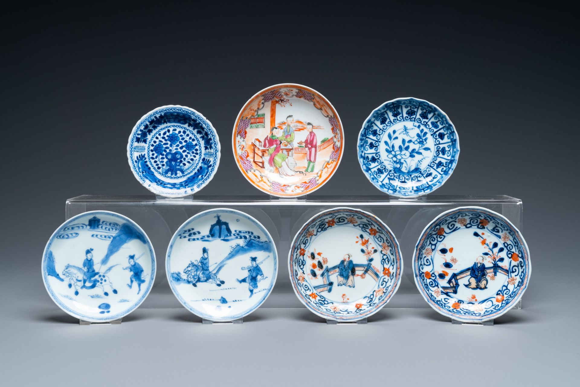 Twenty-two Chinese blue and white and famille rose cups and nineteen saucers, Kangxi and later - Image 2 of 19