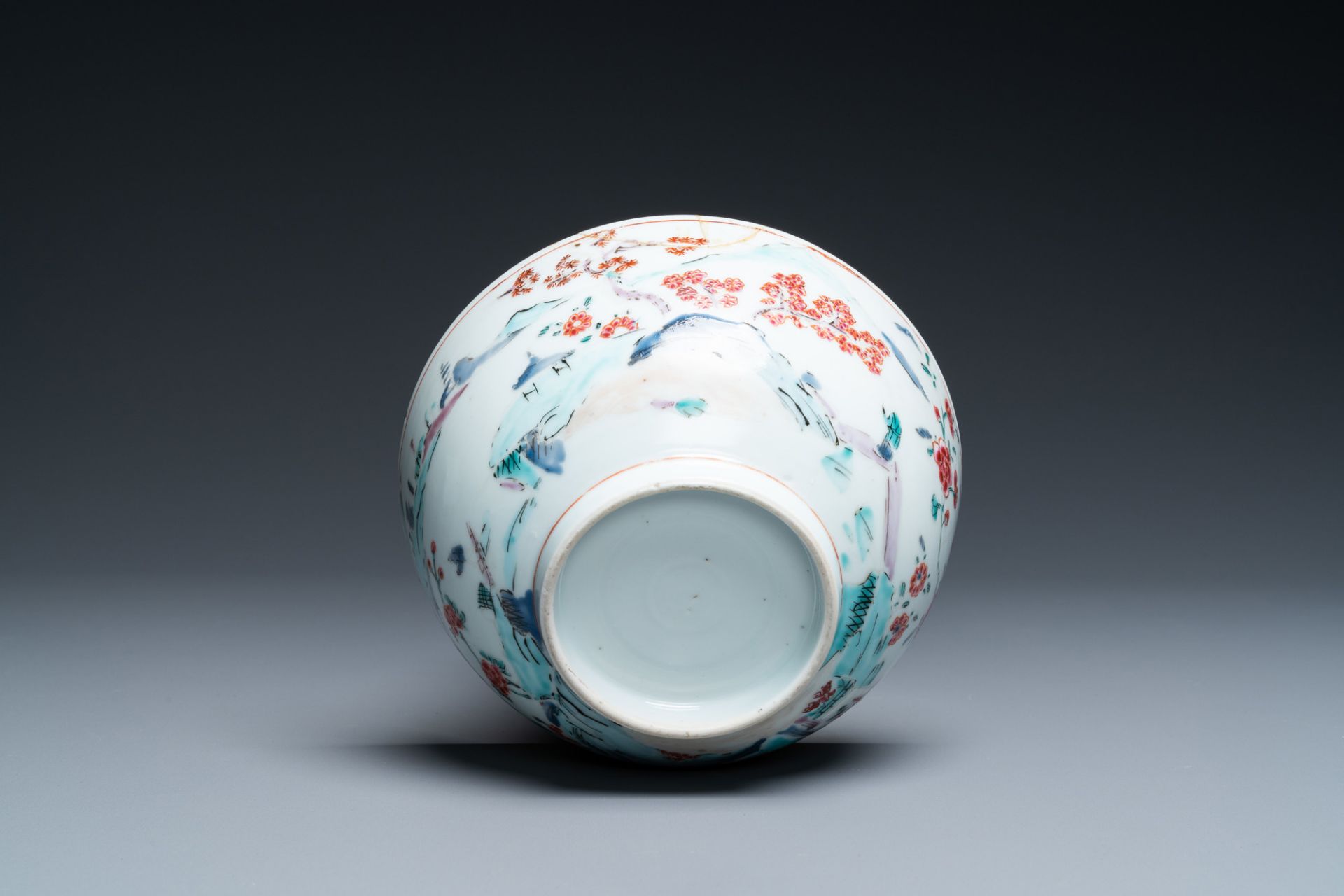 A collection of Chinese famille rose tea wares, Yongzheng/Qianlong - Image 23 of 29