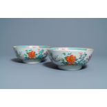 A pair of Chinese famille rose bowls, Qianlong