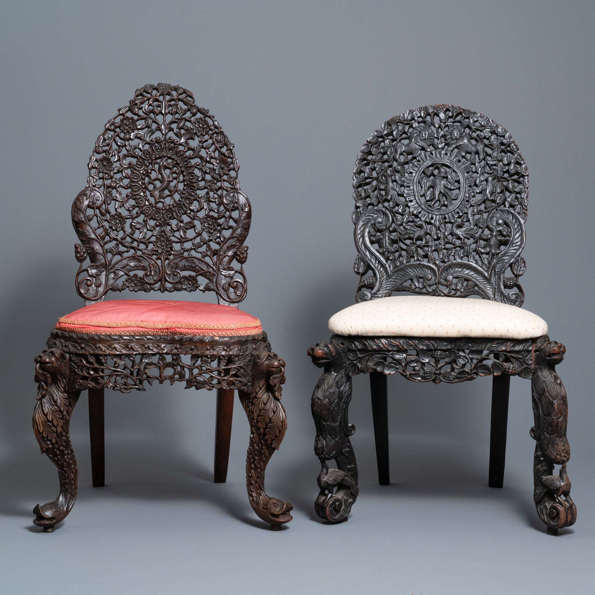 Two Anglo-Indian colonial or Ceylonese reticulated wooden chairs, 18/19th C. - Image 3 of 15