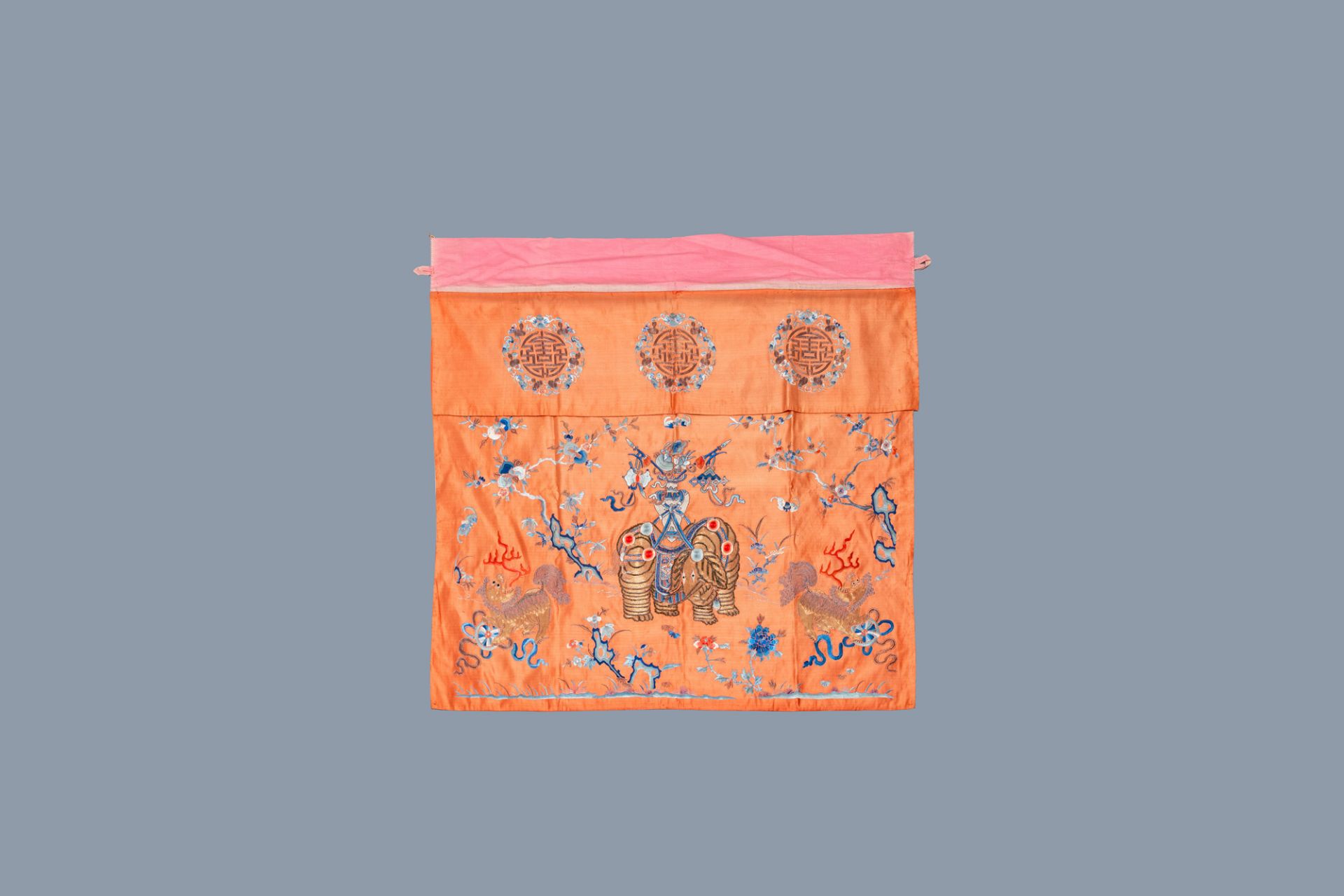 Three Chinese embroidered silk panels with elephants and buddhist lions, 19th C. - Image 3 of 20
