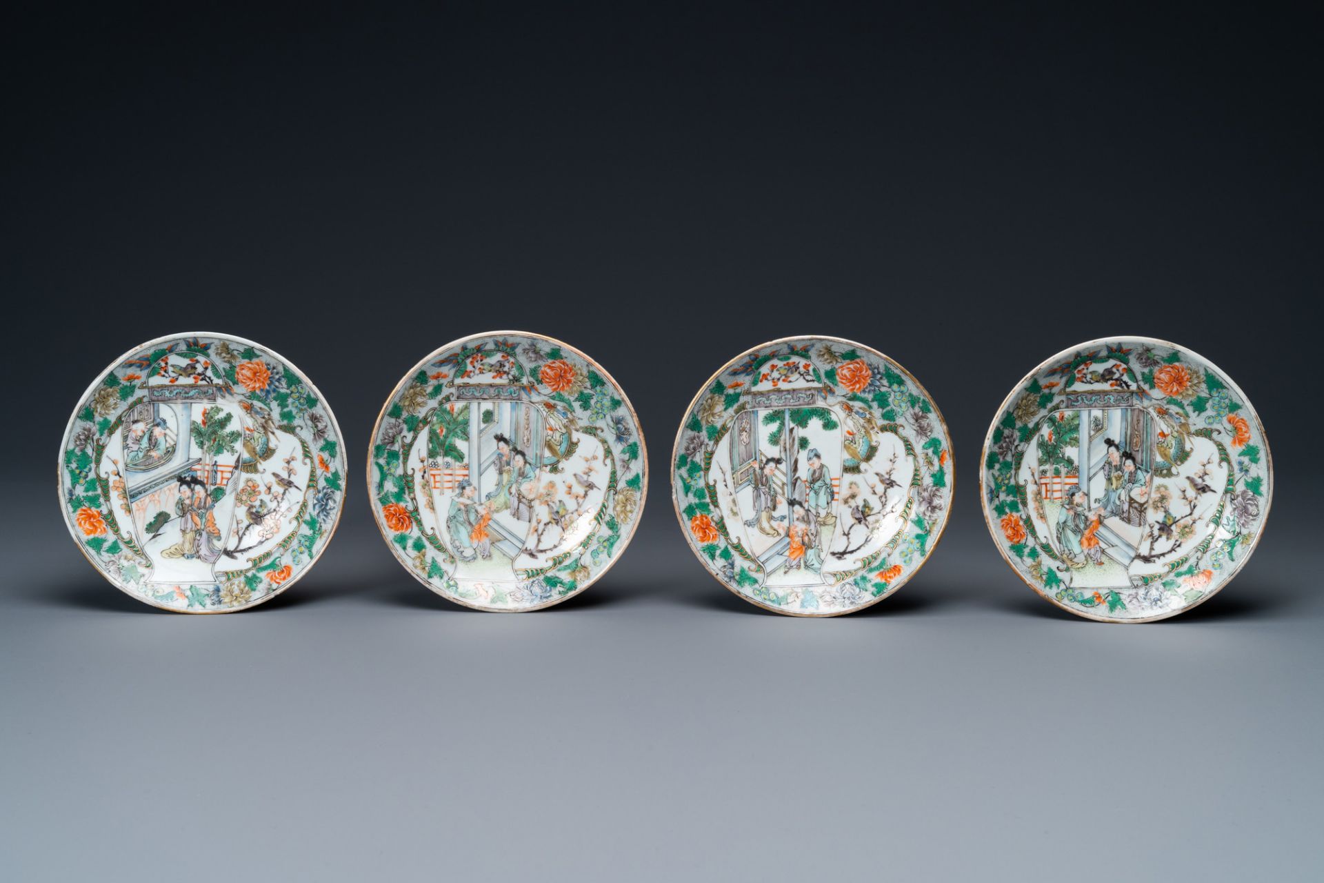 A Chinese Canton famille verte 14-piece tea service in presentation box, 19th C. - Image 6 of 23