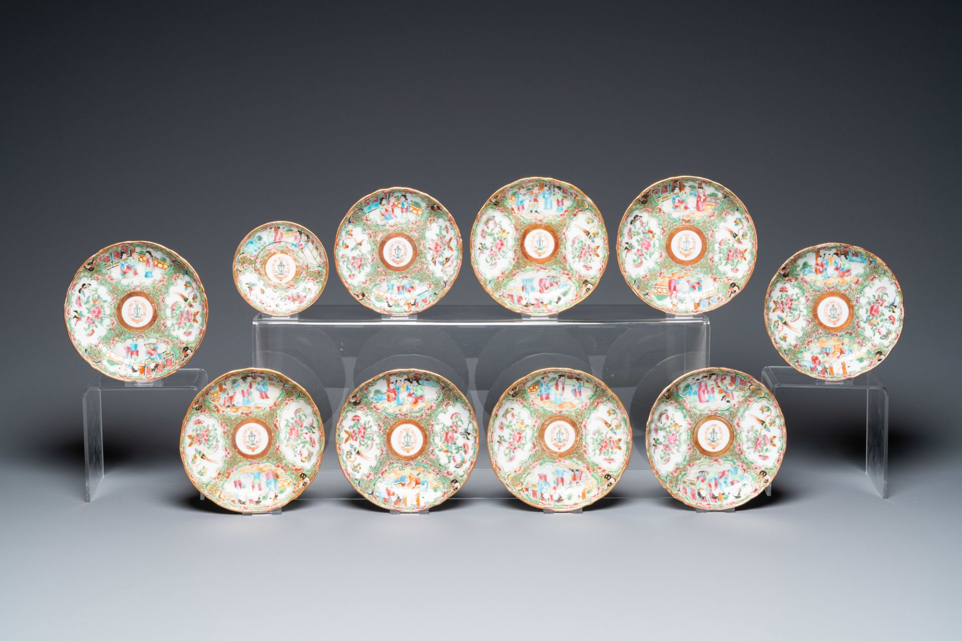 A Chinese Canton famille rose Scottish market Ormiston armorial 27-piece tea service, 19th C. - Image 2 of 12