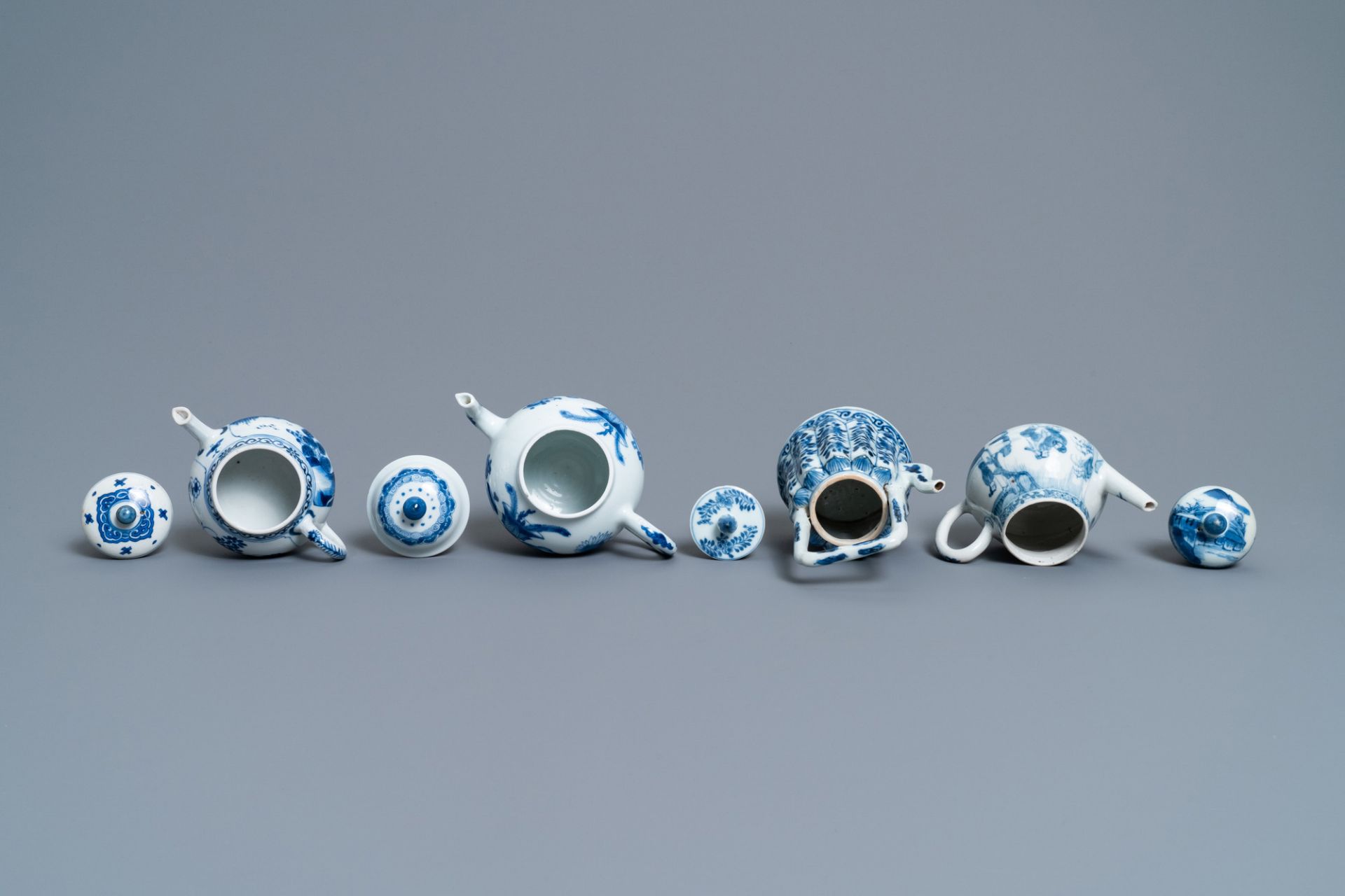 Four Chinese blue and white teapots and covers, Kangxi - Image 6 of 7