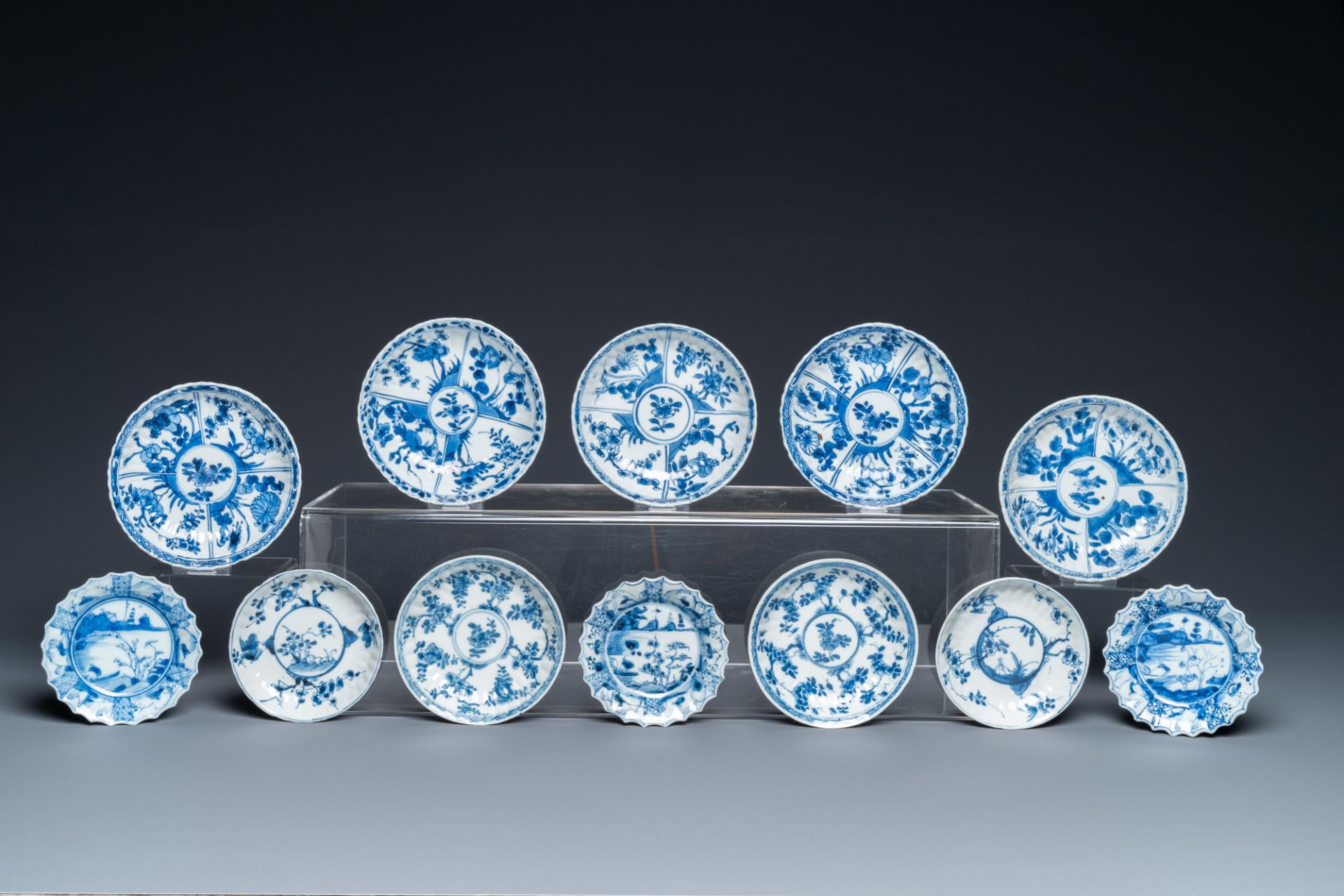 Twenty-three Chinese blue and white saucers and seventeen cups, Kangxi - Image 2 of 17