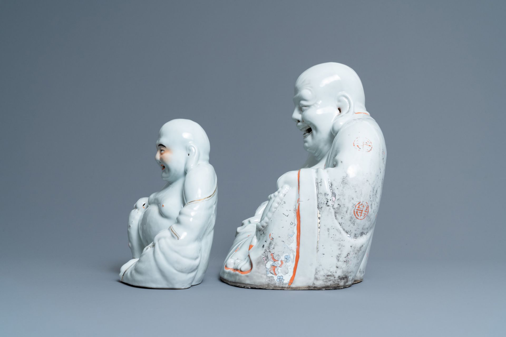 Five Chinese famille rose and white figures of Buddha, seal marks, 19/20th C. - Image 5 of 14