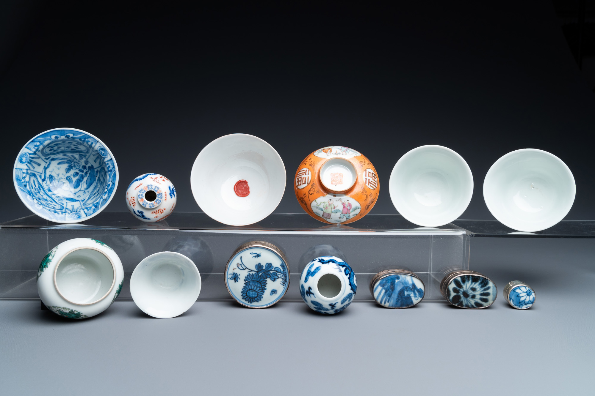 An extensive and very diverse collection of Chinese porcelain, Kangxi and later - Image 10 of 17