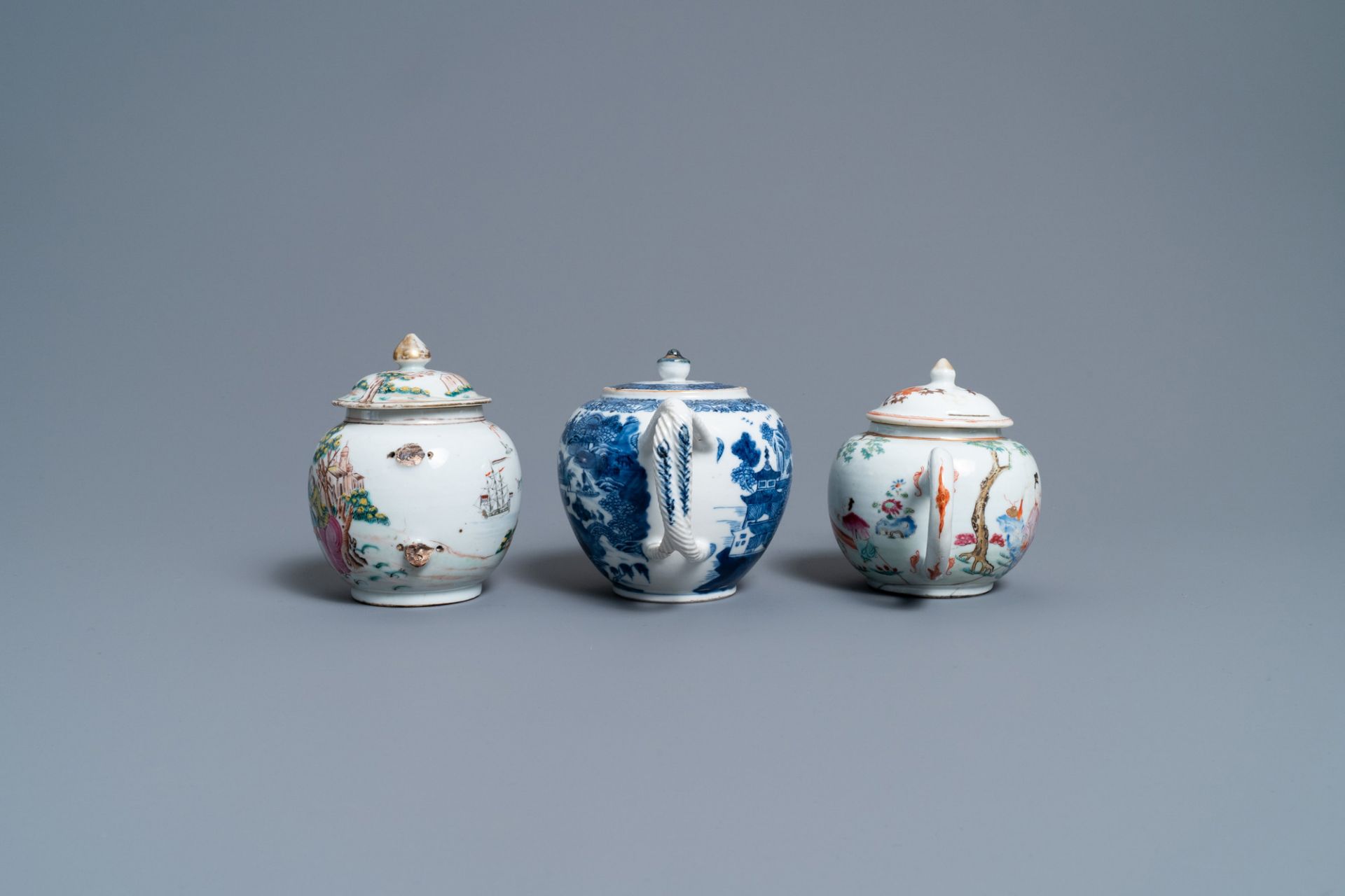 A varied collection of Chinese porcelain, Ming and Qing - Image 6 of 22