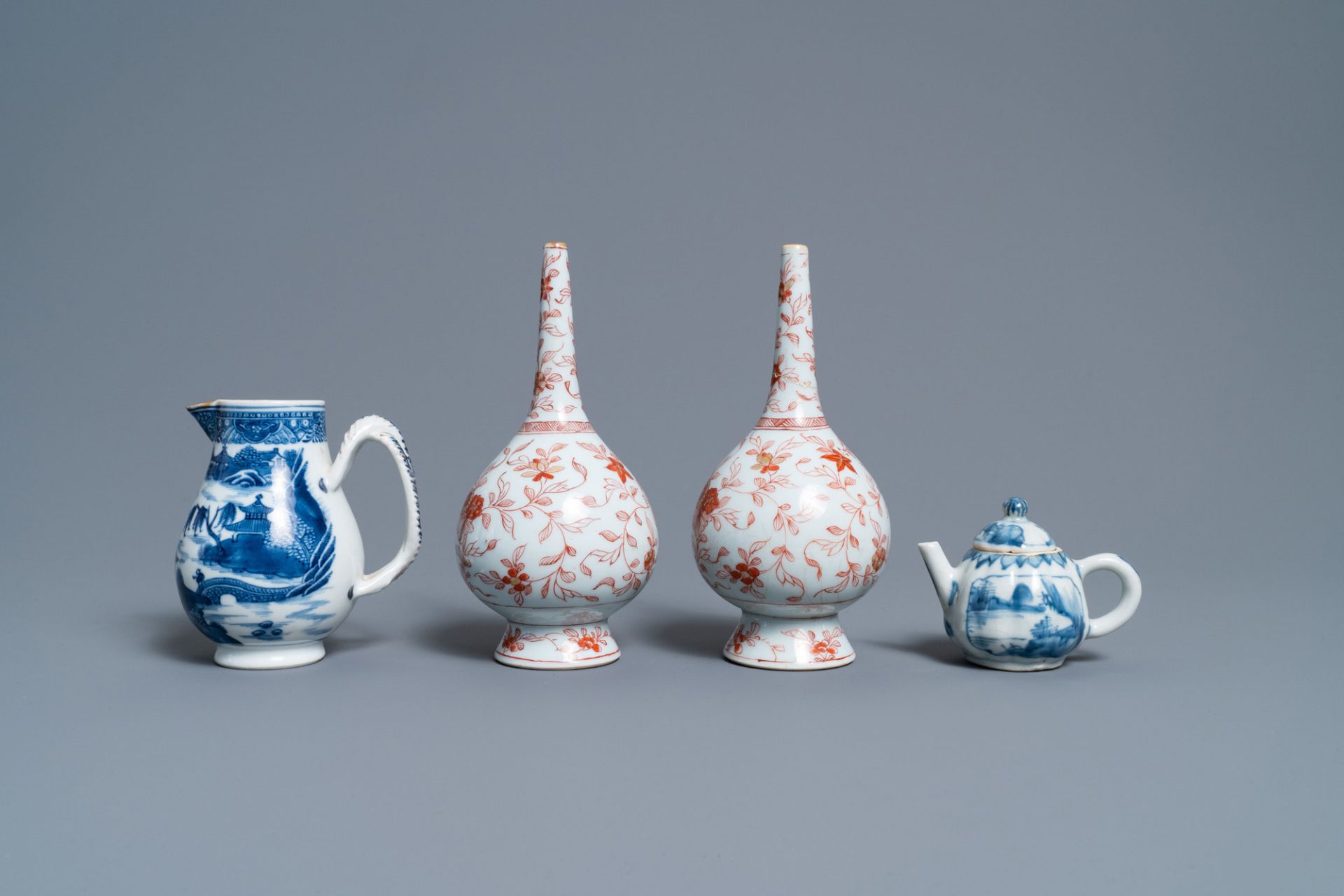 A varied collection of Chinese porcelain, Ming and Qing - Image 11 of 22