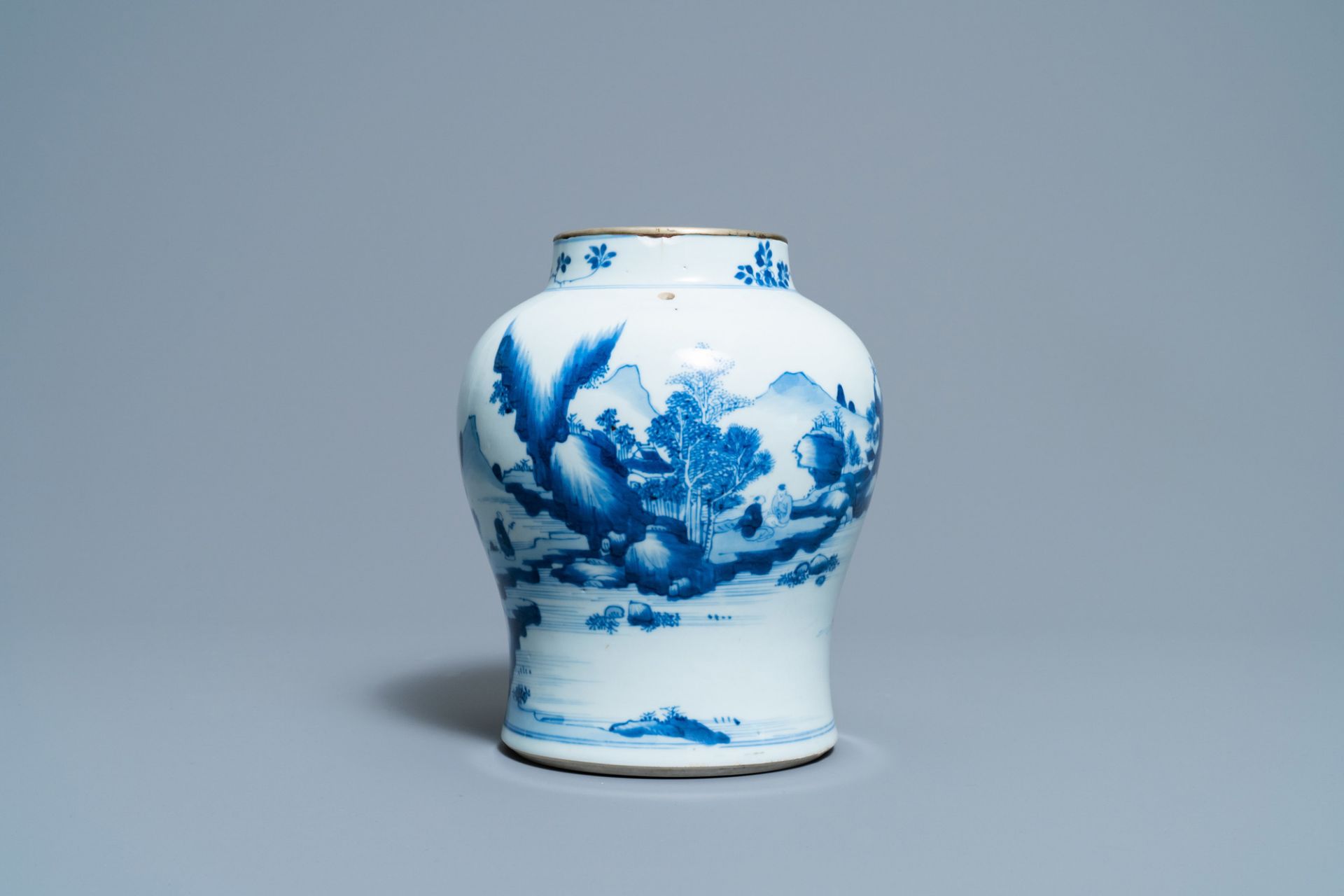 A Chinese blue and white ewer for the Vietnamese market, Kangxi - Image 4 of 18