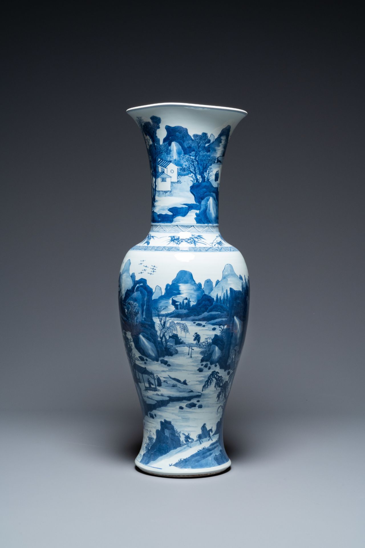 A large Chinese blue and white 'yenyen' vase with figures in a mountainous landscape, Kangxi - Image 5 of 7