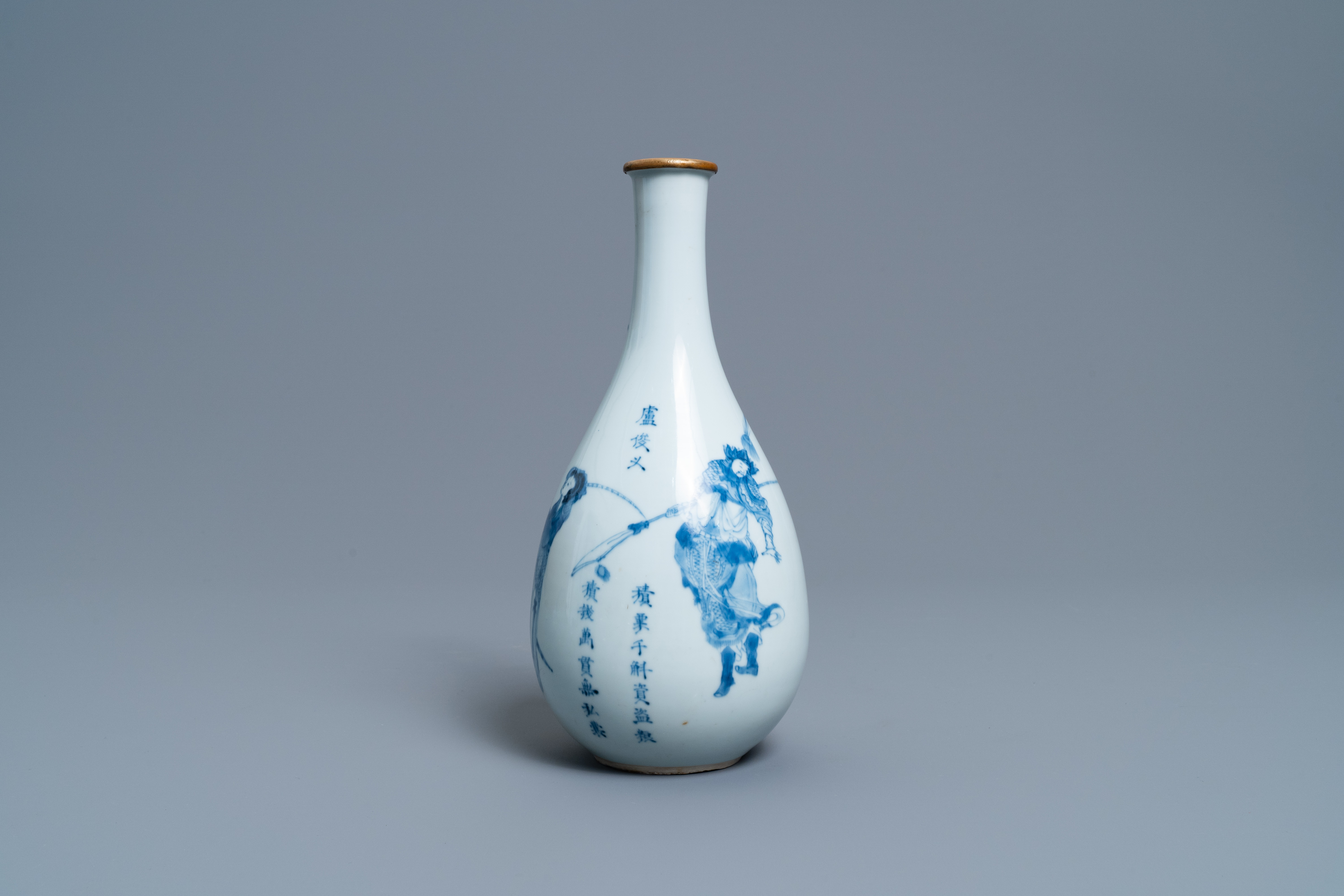 A Chinese blue and white pear-shaped 'Shuihu Zhuan' vase, Shunzhi/Kangxi - Image 6 of 8