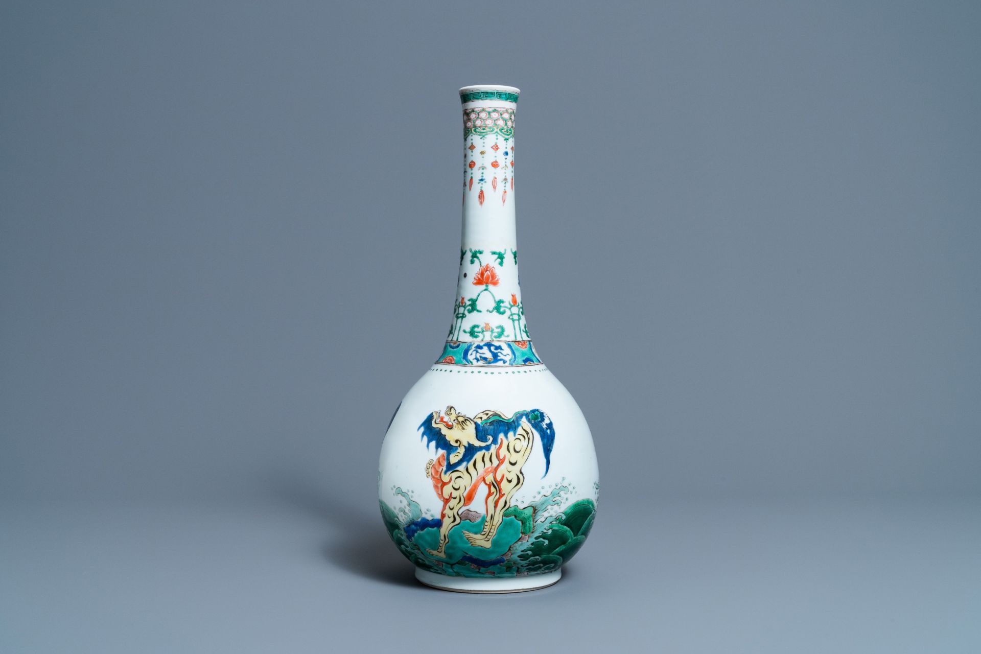 A large Chinese famille verte bottle vase with mythical beasts, Kangxi - Image 3 of 5