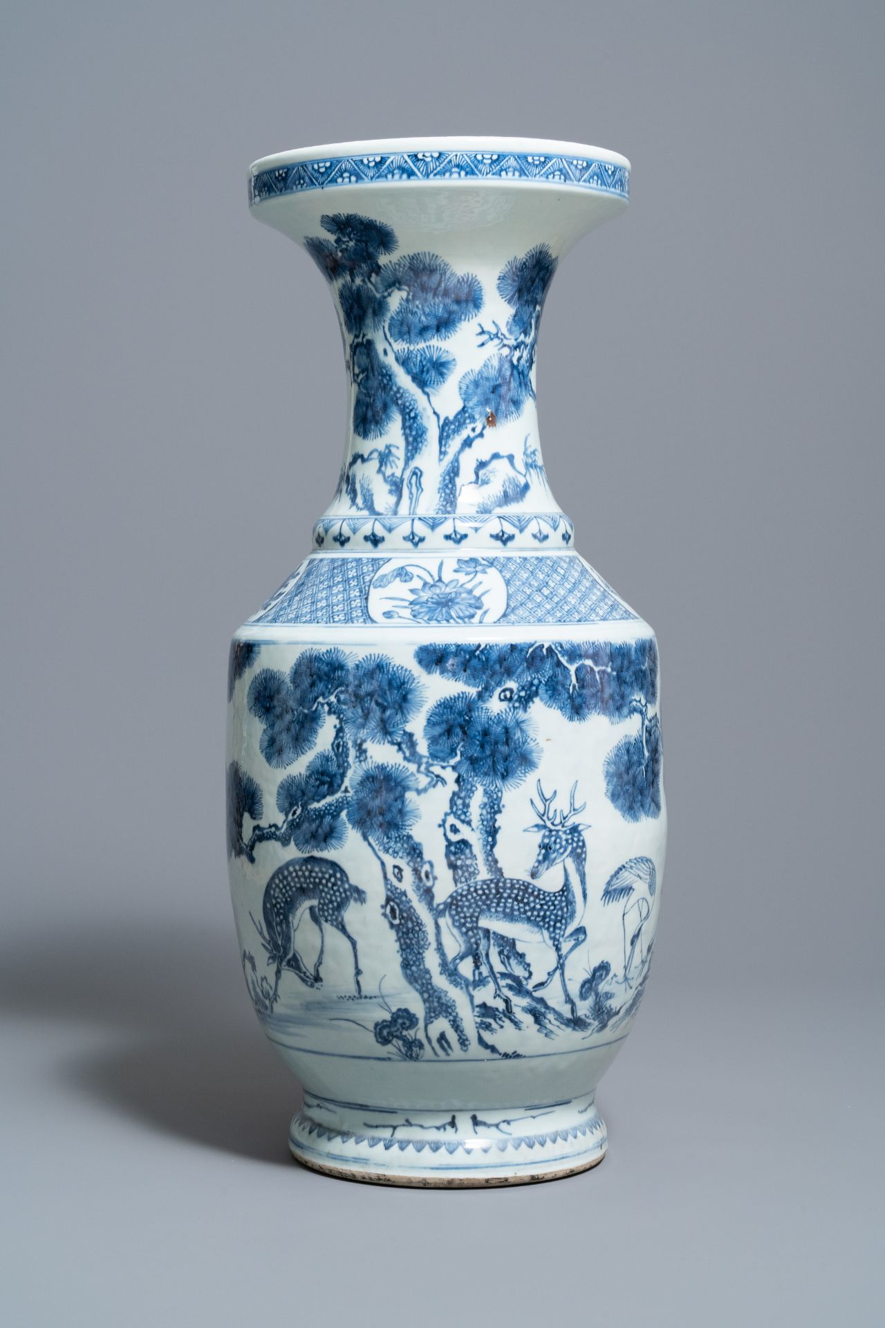 A large Chinese blue and white 'deer and crane' vase, Qianlong - Image 5 of 7