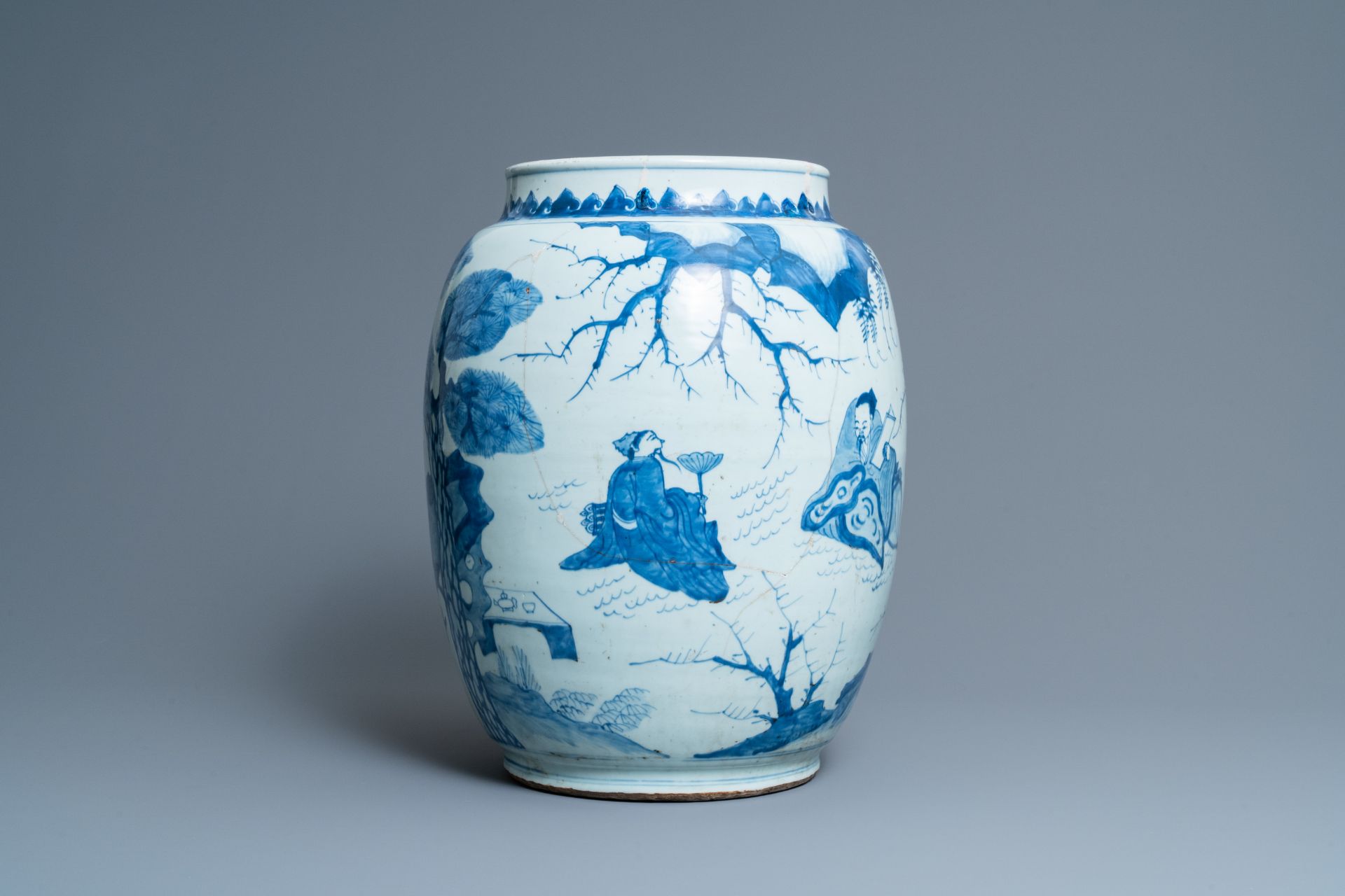 Three large Chinese blue and white vases with figures, Transitional period - Image 10 of 13