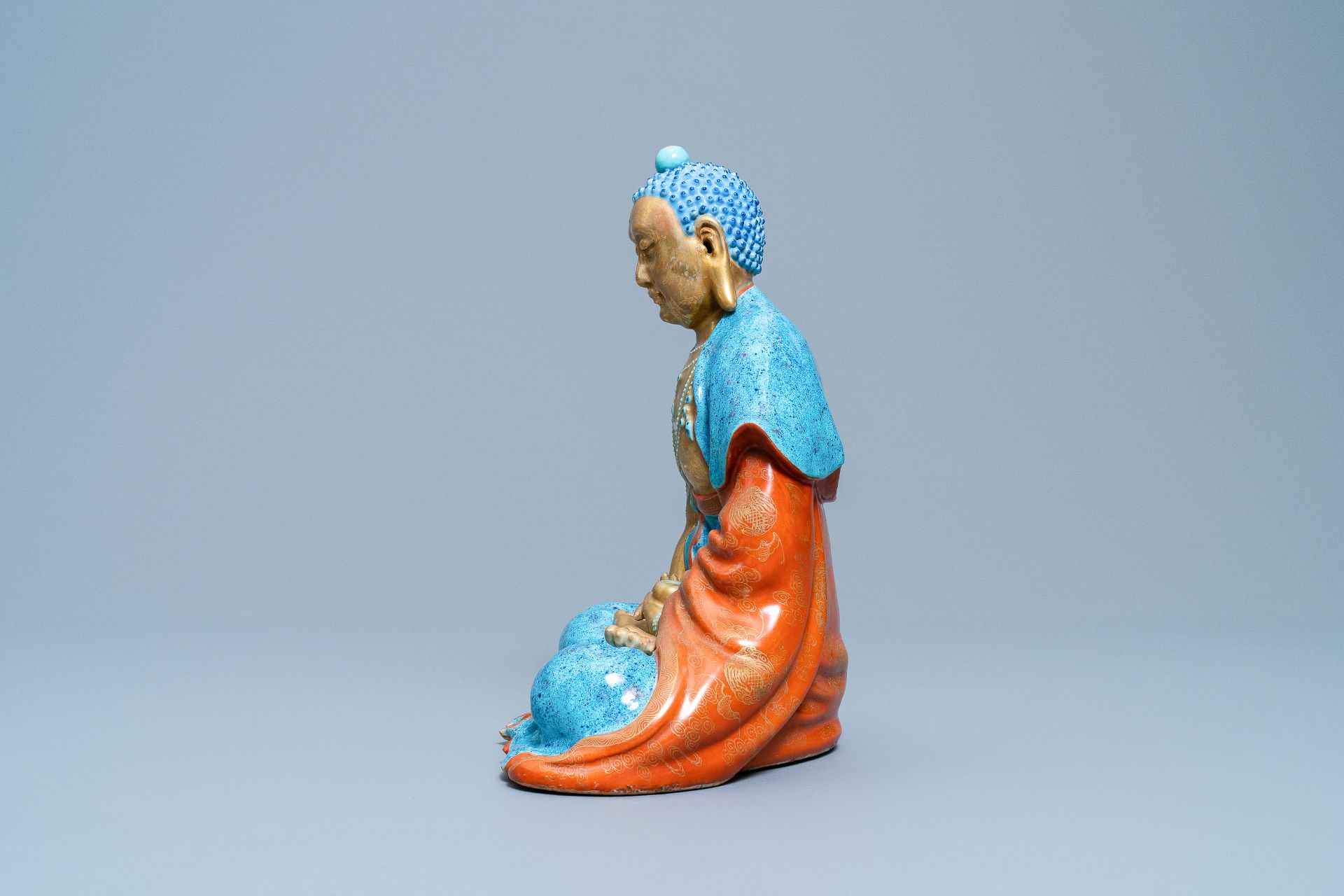 Three Chinese robin's egg and gilt figures of Bodhisattva, Qianlong/Jiaqing - Image 16 of 70