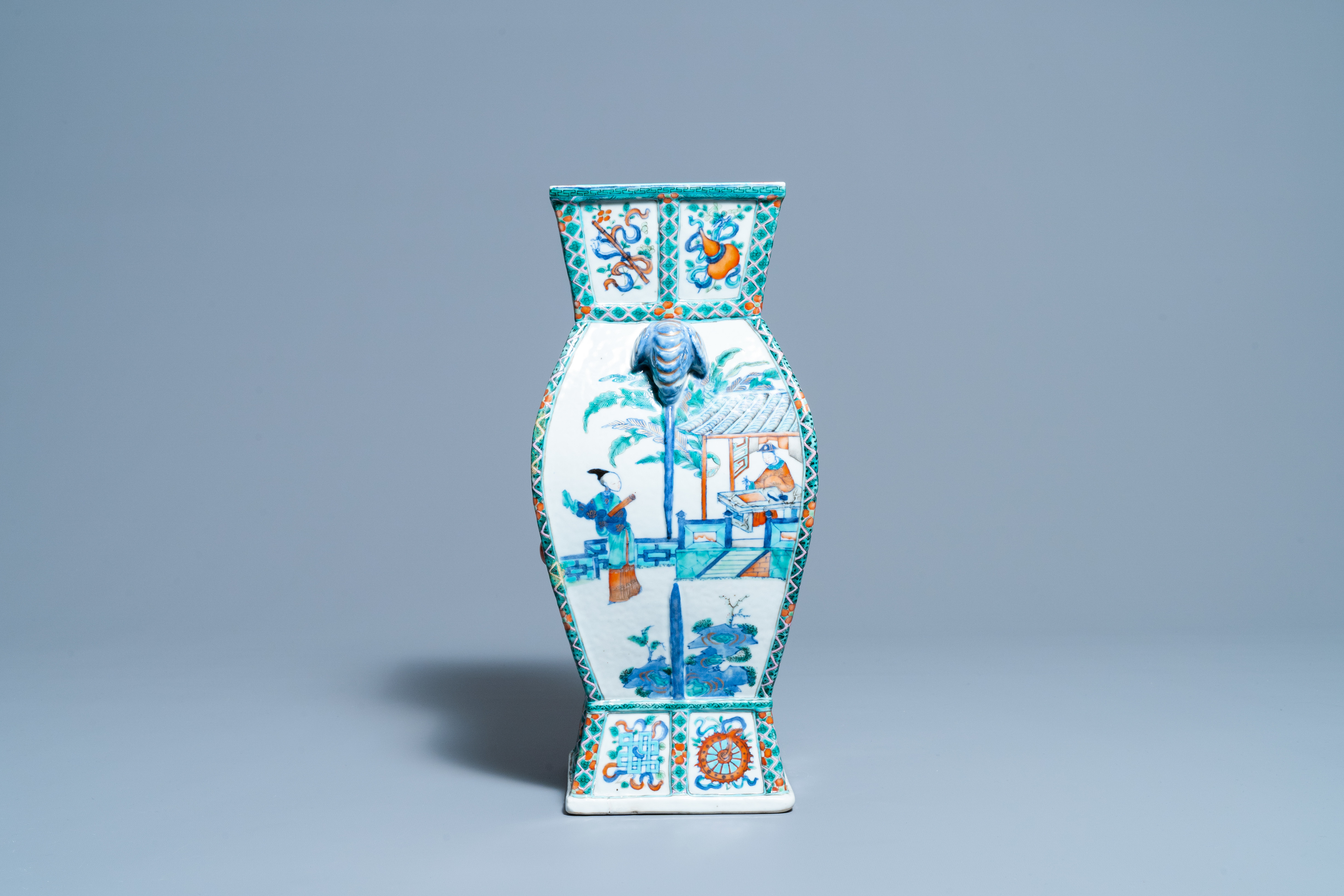 A Chinese doucai 'Xi Xiang Ji' vase, Qianlong/Jiaqing - Image 3 of 62