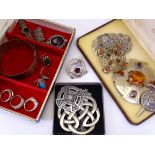 VICTORIAN & LATER SILVER, MARCASITE, MIRACLE, PEWTER & OTHER JEWELLERY including a large Cairngorm