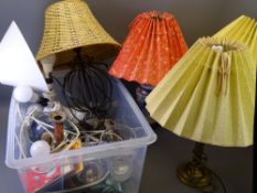 LARGE PARCEL OF GOOD TABLE LAMPS, majority with shades and other miscellany