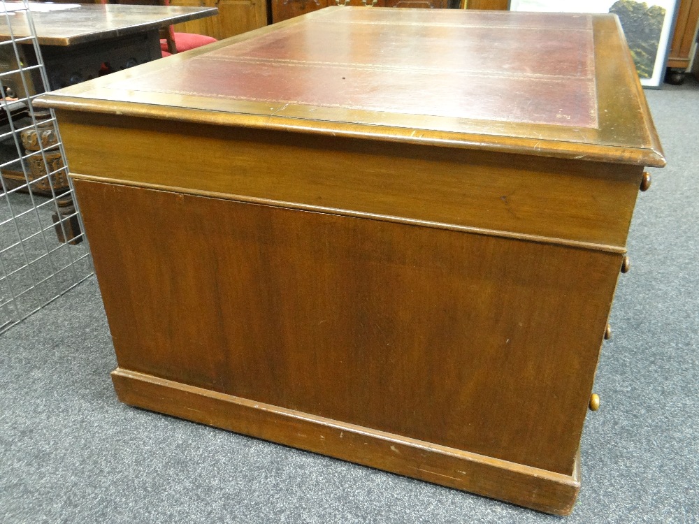VICTORIAN-STYLE MAHOGANY PARTNERS DESK, red tooled leather inset moulded top above an arrangement of - Image 4 of 4