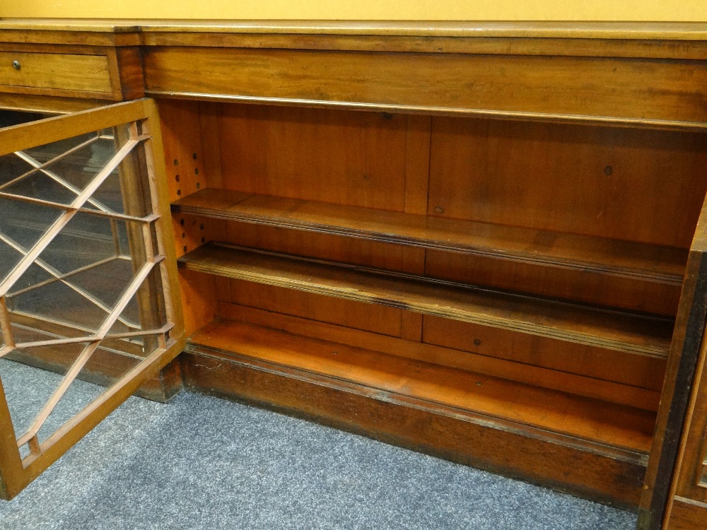 19TH CENTURY MAHOGANY LIBRARY LOW BOOKCASE, of inverted breakfront outline, with frieze drawers - Image 2 of 2