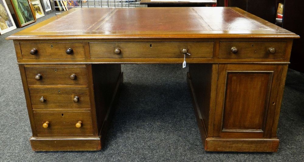 VICTORIAN-STYLE MAHOGANY PARTNERS DESK, red tooled leather inset moulded top above an arrangement of