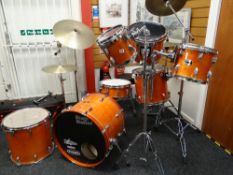 DRUM WORLD STAGE MASTER DRUM SET including snare, three small and one floor tomtom, base drum with