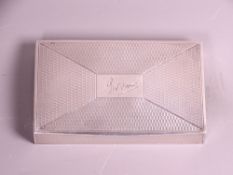 ART DECO RECTANGULAR PILL BOX, London 1927, maker Saunders & Shepherd, 2.1 troy ozs, 8cms L, overall