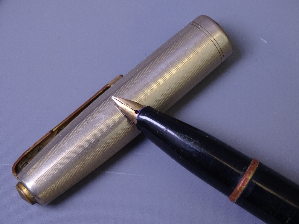 WATERMAN - Vintage (late 1940s) Black Waterman Taperite Citation fountain pen with gold plated - Image 2 of 4
