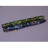 MENTMORE - Vintage (1940s) Blue Marble Mentmore Auto-Flow fountain pen with gold plated trim and