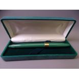 SHEAFFER - Vintage (1952-55) Green White Dot Sheaffer Snorkel Signature fountain pen with gold