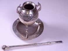 CHILE SILVER MATE CUP & BOMBILLA SET, Stamped 900, the globular form cup with exotic bird handles