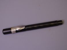 ONOTO - Vintage (1910s) Black Chased Hard Rubber De La Rue 'Onoto Patented Self Filling Pen'