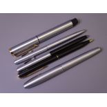 SHEAFFER - Vintage (1995-1998) Brushed Chrome Sheaffer Triumph Imperial fountain pen with inlaid