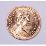 ELIZABETH II GOLD SOVEREIGN 1979, 8grms