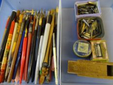 VINTAGE DIP PEN COLLECTION & LOOSE QUANTITY OF NIBS, examples appear in Irish bog oak and other