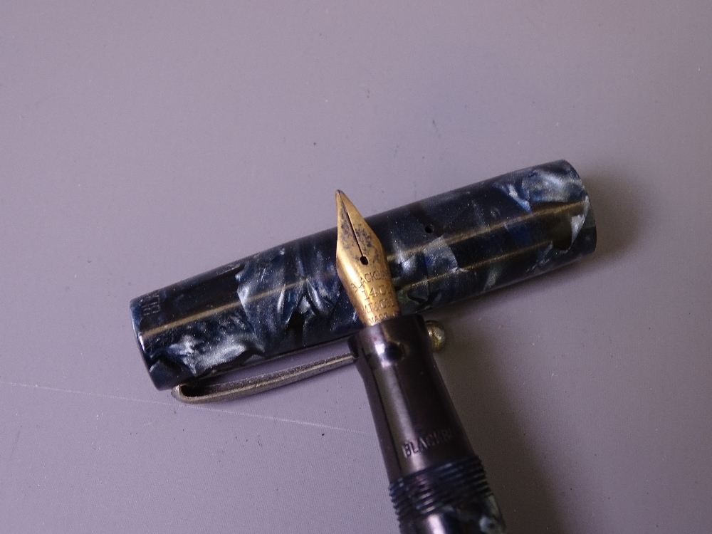 SWAN MABIE TODD - Two vintage (1940s) Blackbird Mabie Todd Self Filler fountain pens: 1.) 1940s Dark - Image 2 of 4