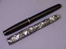 WATERMAN - Vintage (1933-1938) Grey Marble Waterman 32v fountain pen with chrome trim and Canadian