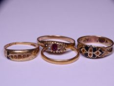 15, 18 & 22CT GOLD RINGS (4), (varying conditions, stones missing, misshapen) including a