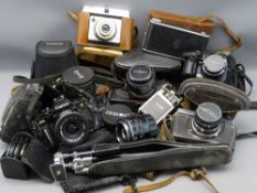 PHOTOGRAPHY - Illford Sporti cased vintage camera, Cannon A-1 35mm camera, Kowa SER cased camera,