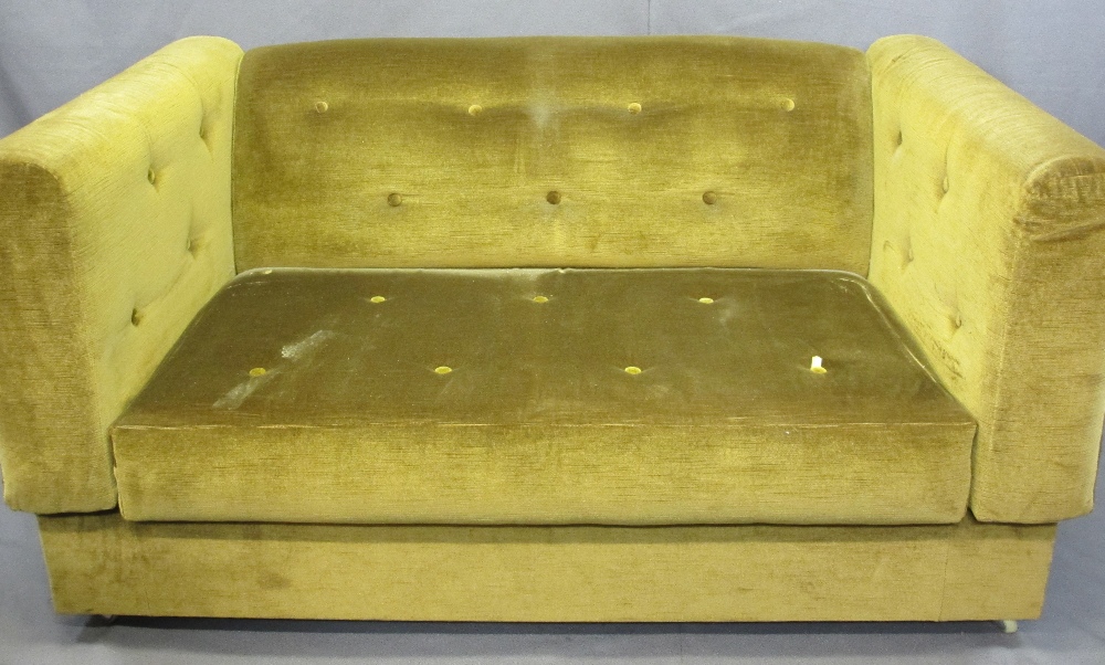 PARKER KNOLL VINTAGE BUTTON UPHOLSTERED DROP-END TWO SEATER SETTEE and a pair of similarly - Image 2 of 5