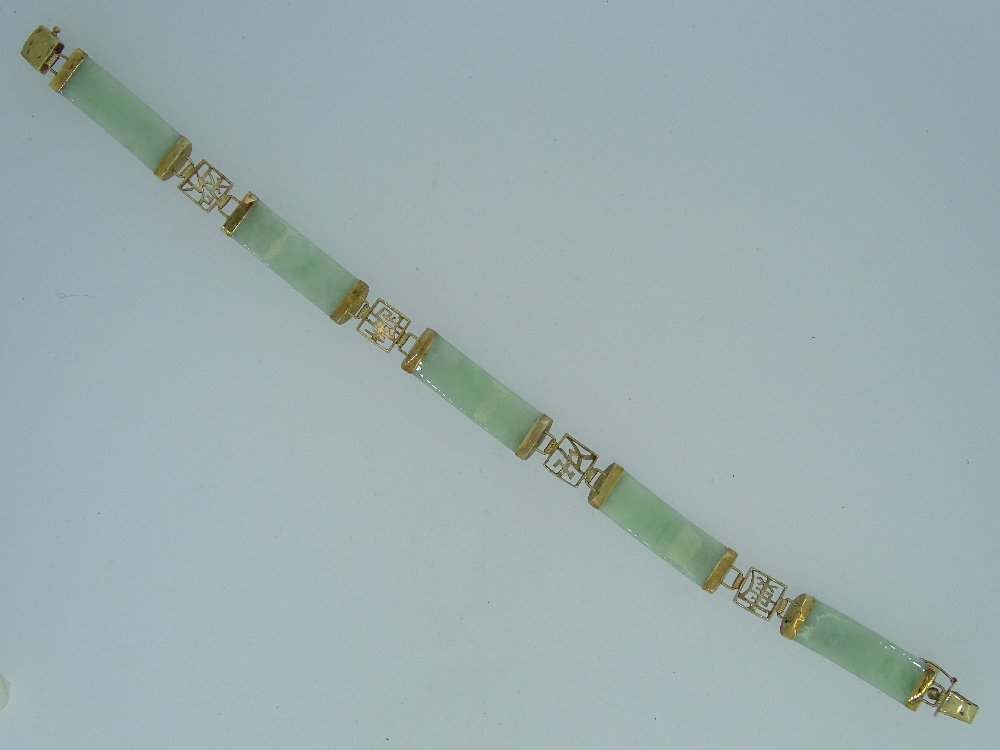 9CT GOLD & GREEN JADE BRACELET made up of five long shaped panels of pale green Chinese Jade - Image 2 of 2