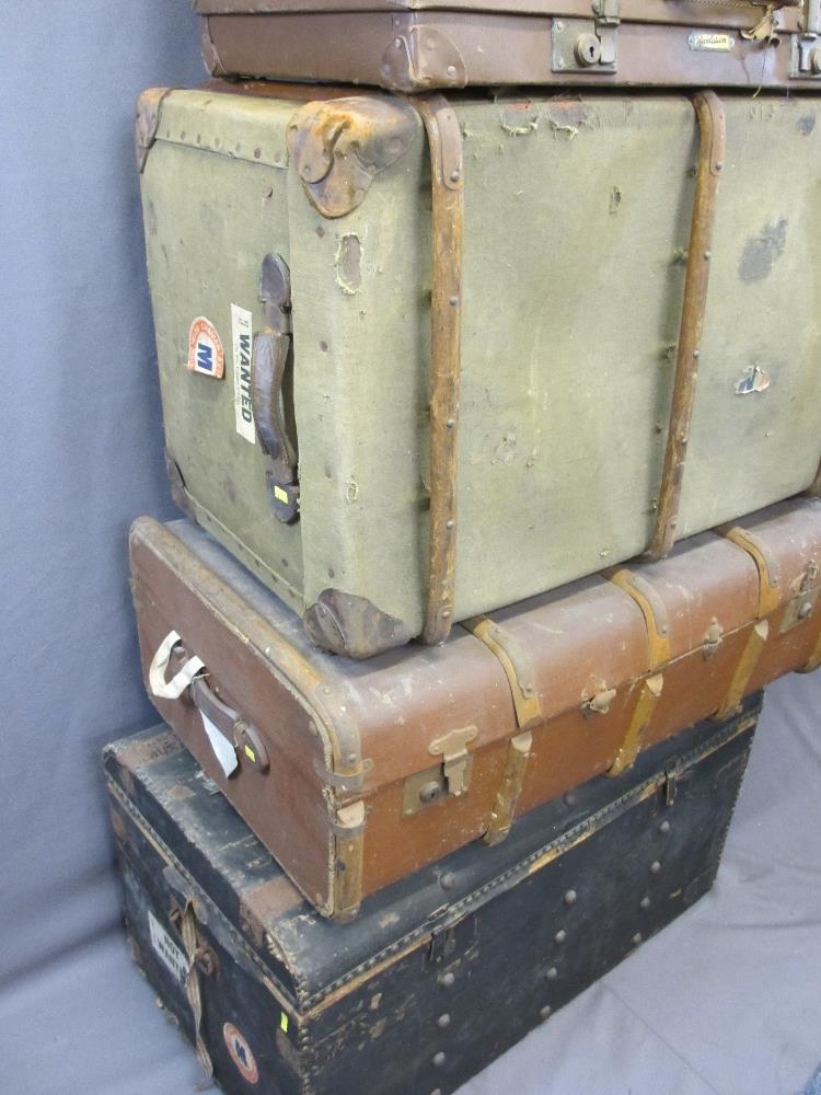 GOOD VINTAGE LUGGAGE PARCEL consisting of two steamer trunks, 52cms H, 91.5cms W, 51cms D the - Image 3 of 3