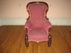 GENTLEMAN'S VICTORIAN MAHOGANY SPOONBACK ARMCHAIR with scrolled back and arm supports, turned