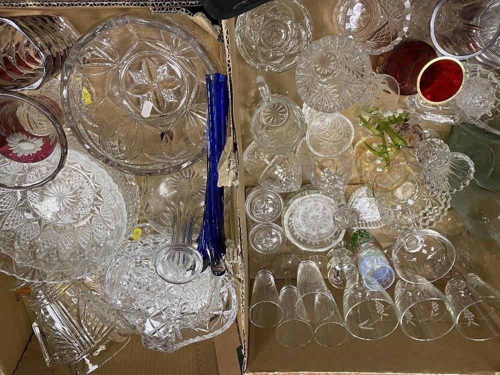 GLASSWARE - an assortment of heavy glass bowls, Art glass vases ETC