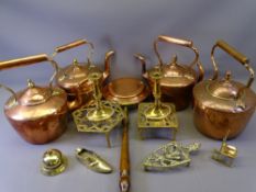 FOUR VICTORIAN COPPER KETTLES with acorn lid knops, vintage brassware and a long-handled copper