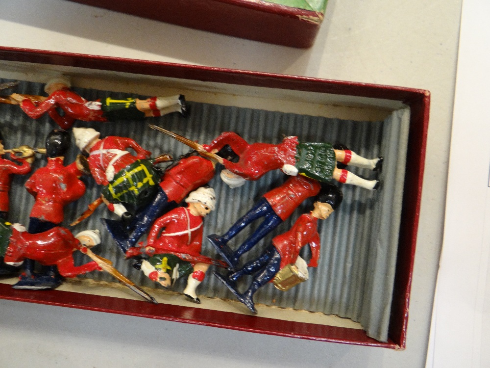 COLLECTION OF TOY METAL SOLDIERS & FIGURES including Britain's 'The Gordon Highlanders with Pipers', - Image 48 of 48