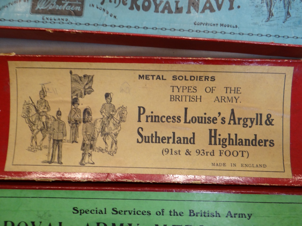 COLLECTION OF TOY METAL SOLDIERS & FIGURES including Britain's 'The Gordon Highlanders with Pipers', - Image 8 of 48